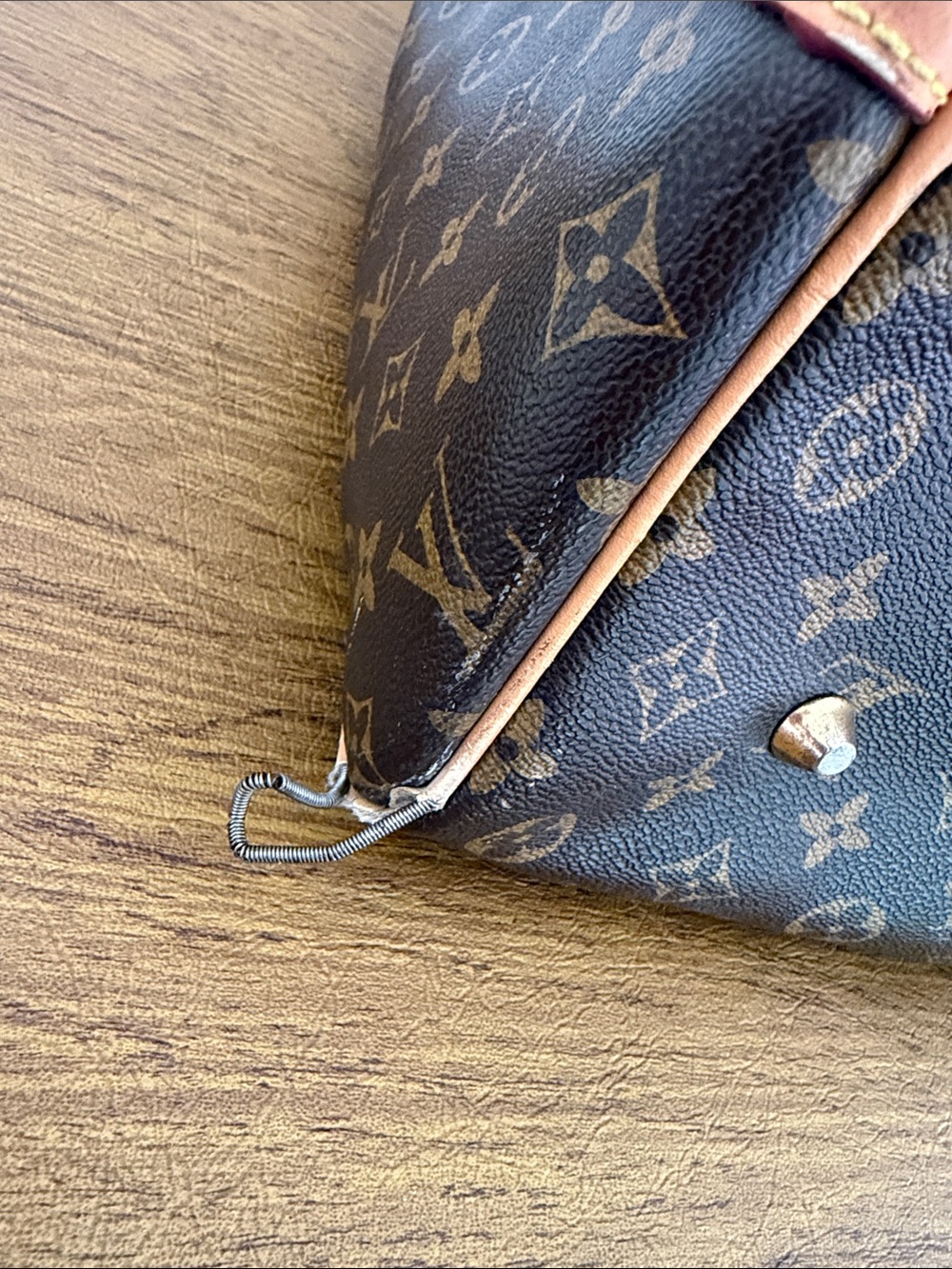 Louis Vuitton Monogram Canvas Travel Tote with Tan Leather Trim - Picture 4 of 10